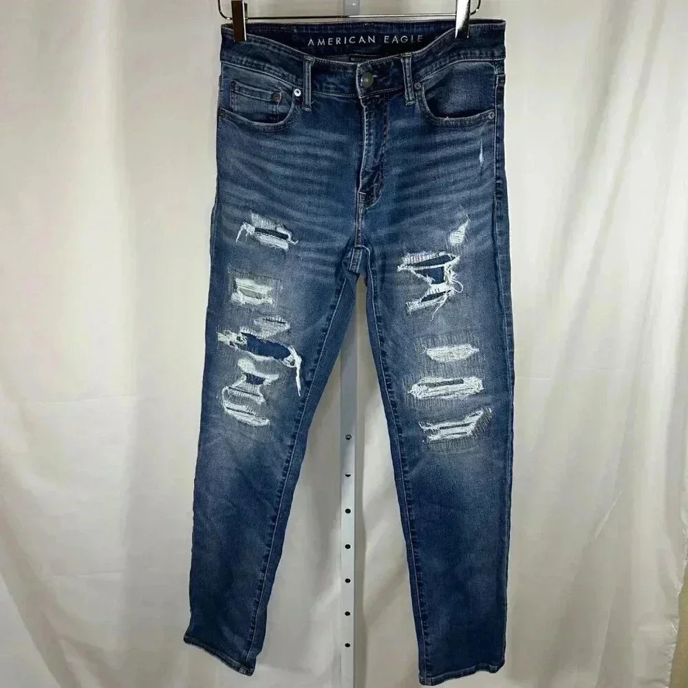 American Eagle Slim Straight Size 30x32 Jean Distressed Blue